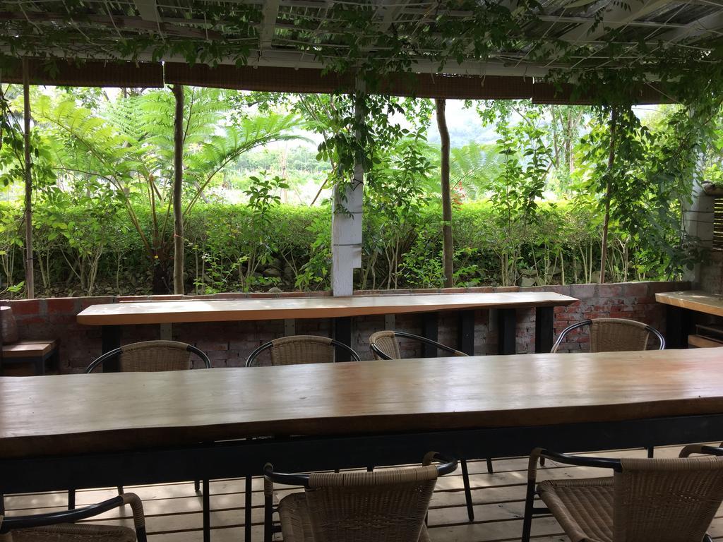 Hou Shan Ren Jia B&B Луйє Екстер'єр фото